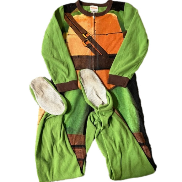 𝅺tmnt Onsie Light Flannel PJs, Youth Medium, GUC - Picture 2 of 3
